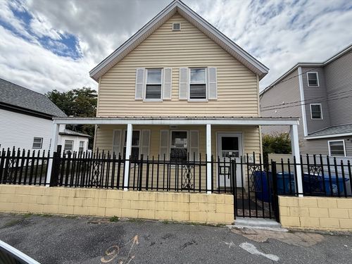 176 Prospect St, Lawrence, MA, 01841-2832 | Card Image