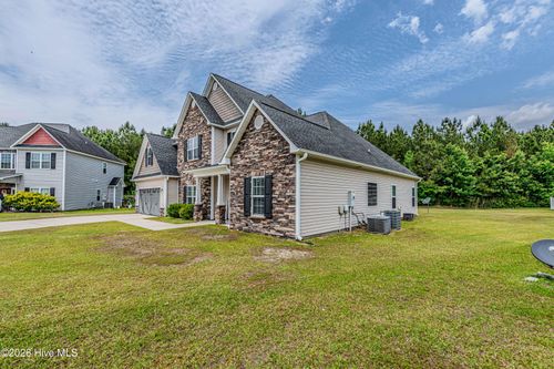 206 Hemming Way, Jacksonville, NC, 28546-4009 | Card Image