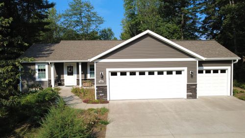 106 S 36th Ave, Wausau, WI, 54401-4011 | Card Image