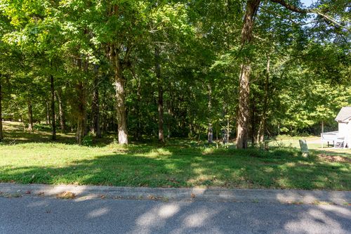 1234 Kensington Ct, Clarksville, TN, 37043-9200 | Card Image