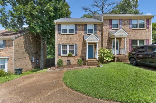 1013 Pleasant View Dr, Nashville, TN, 37214-4309 | Card Image
