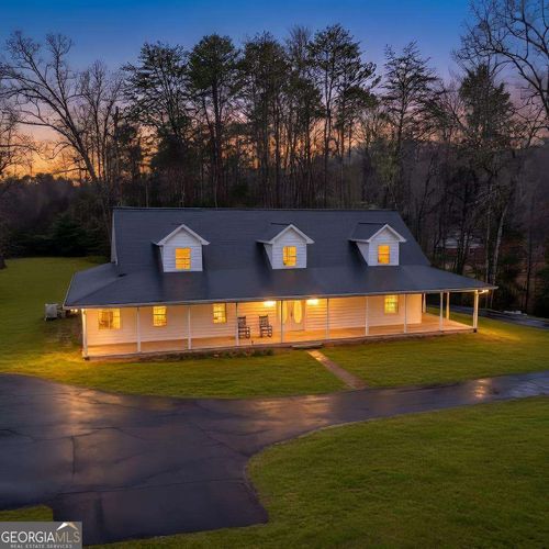 221 Hunter Ln, Marble, NC, 28905-8636 | Card Image