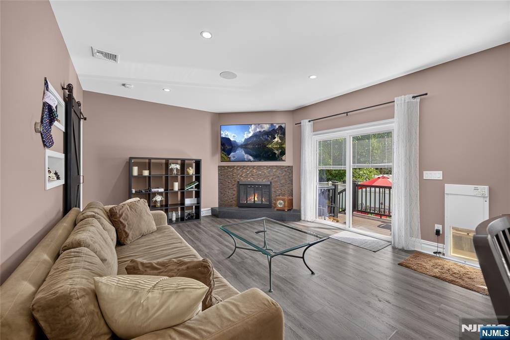Residential in Fair Lawn 4