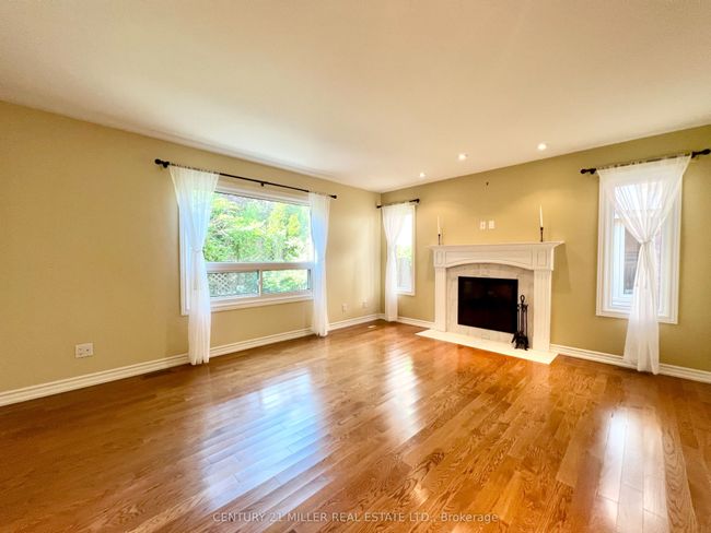 1359 Fieldcrest Lane, House other with 5 bedrooms, 4 bathrooms and 2 parking in Oakville ON | Image 11