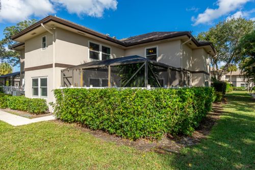 c-31 Clinton Ct, Royal Palm Beach, FL, 33411-8637 | Card Image