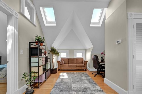 3-22 Lowell St, Somerville, MA, 02143-2407 | Card Image