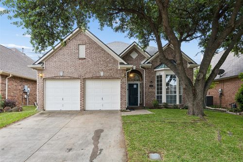 3768 Lakeway Ct, Addison, TX, 75001-7944 | Card Image