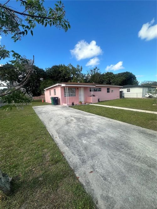 3501 Nw 171st Ter, Miami Gardens, FL, 33056-4137 | Card Image