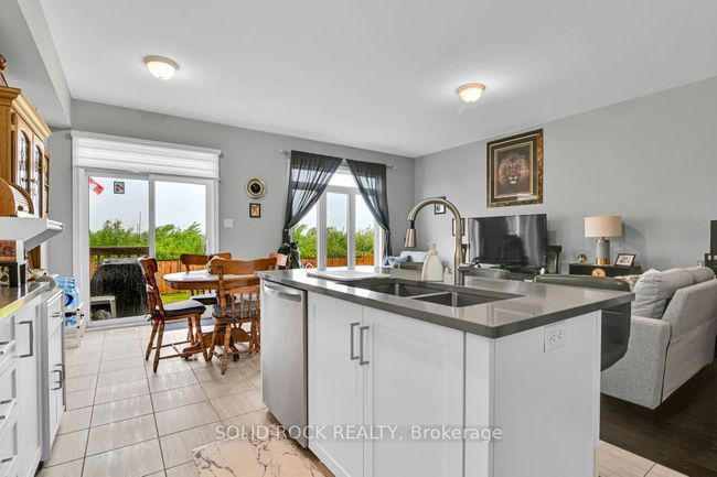 29 Mcphail Rd, House attached with 3 bedrooms, 3 bathrooms and 2 parking in Carleton Place ON | Image 12