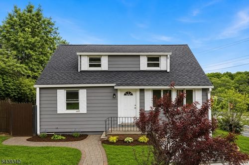 1 Lorelei Rd, West Orange, NJ, 07052-1810 | Card Image
