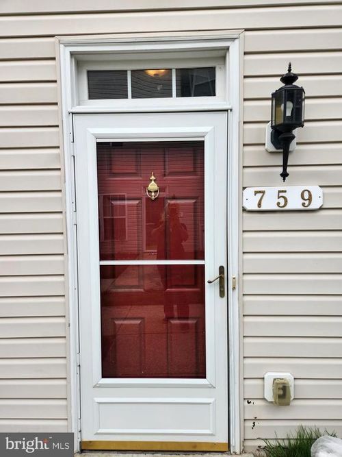85-759 Heather Stone Loop, GLEN BURNIE, MD, 21061-3395 | Card Image