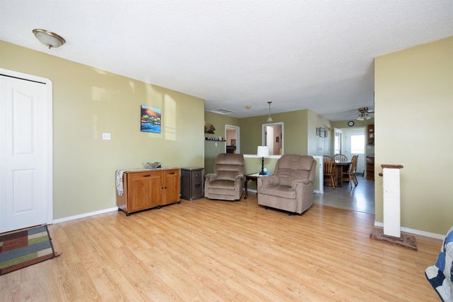 104 Simpson Way, House detached with 3 bedrooms, 2 bathrooms and 8 parking in Fort Mcmurray AB | Image 8
