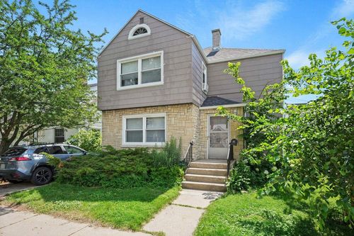 2021 Carey Ct, Madison, WI, 53704-4716 | Card Image