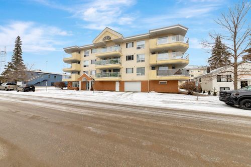 204-5117 50 St, Lloydminster, AB, T9V0M2 | Card Image