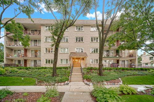 302-225 E Wing St, Arlington Heights, IL, 60004-6044 | Card Image