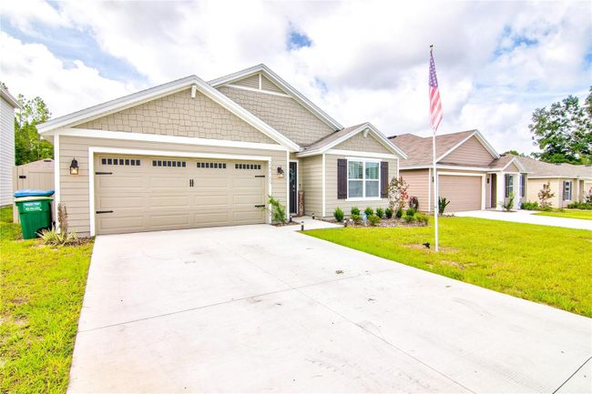 24569 Nw 7th Lane, House other with 4 bedrooms, 2 bathrooms and null parking in Newberry FL | Image 3