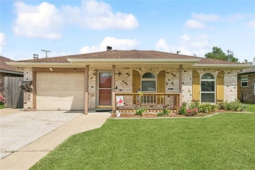 224 Janet Dr, Saint Rose, LA, 70087-3747 | Card Image