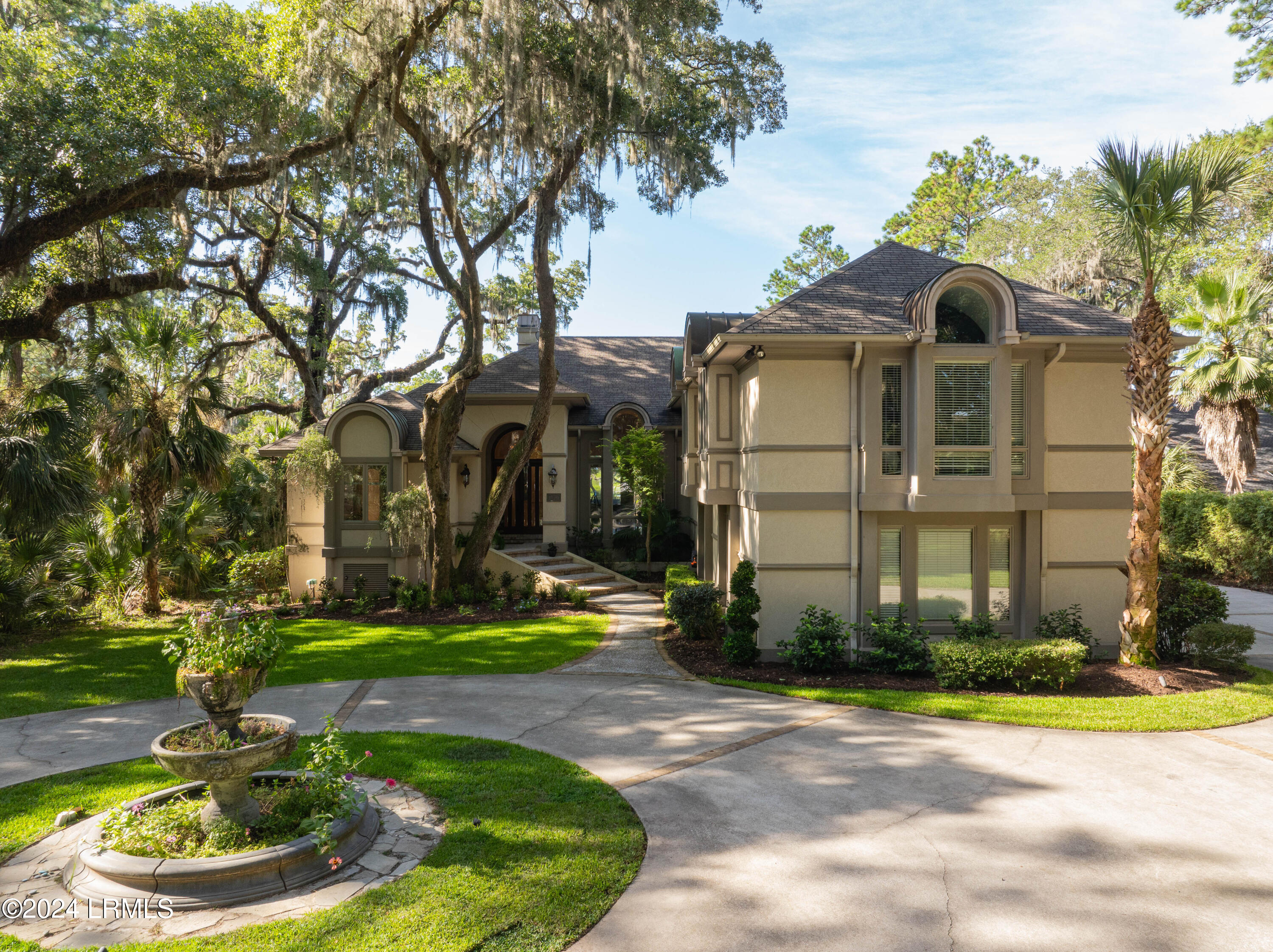 Cedar Ln, Hilton Head Island, SC 29926