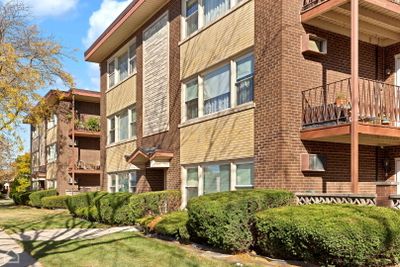 108 - 3151 N Paris Avenue, Condo with 2 bedrooms, 1 bathrooms and 1 parking in River Grove IL | Image 2