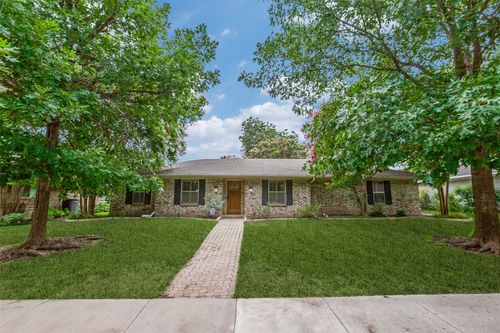 2813 Biscayne Dr, Plano, TX, 75075-7503 | Card Image