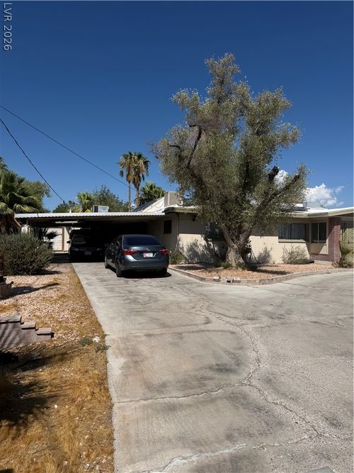 1567 Shadow Mountain Place, Las Vegas, NV, 89108 | Card Image