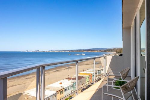 k-230 Rio Del Mar Blvd, Aptos, CA, 95003-4628 | Card Image