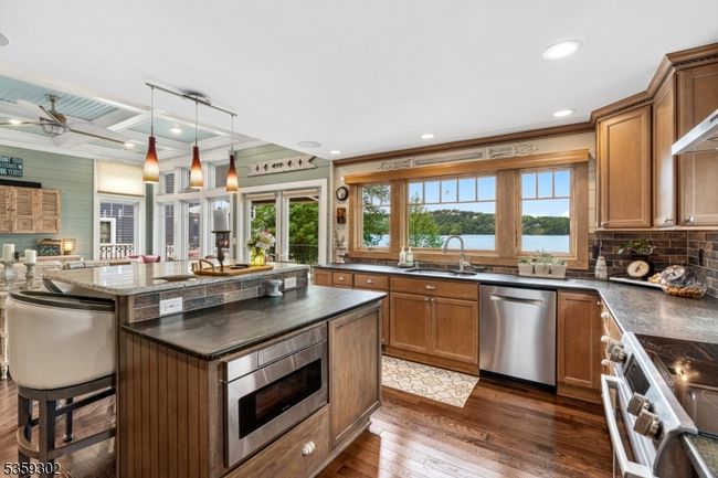 34 E Shore Trl, House other with 3 bedrooms, 2 bathrooms and null parking in Sparta NJ | Image 13