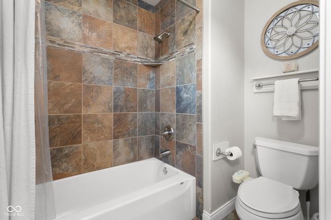 2678 Violet Way, House other with 4 bedrooms, 3 bathrooms and null parking in Columbus IN | Image 44