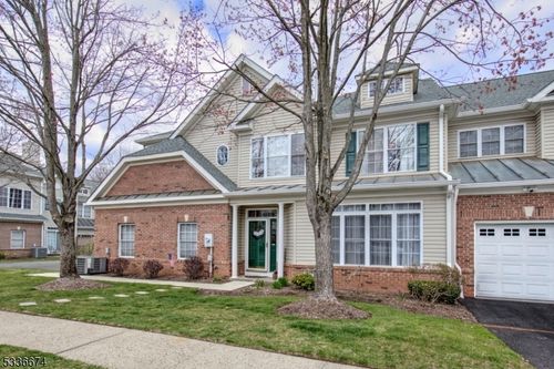 112 Loft Dr, Martinsville, NJ, 08836-2244 | Card Image