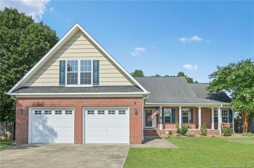 412 Dunbar Dr, Lillington, NC, 27546-6218 | Card Image