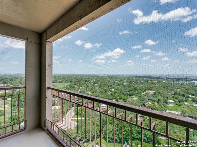 APT-1803 - 1 Towers Park Ln, Condo with 1 bedrooms, 1 bathrooms and null parking in San Antonio TX | Image 23