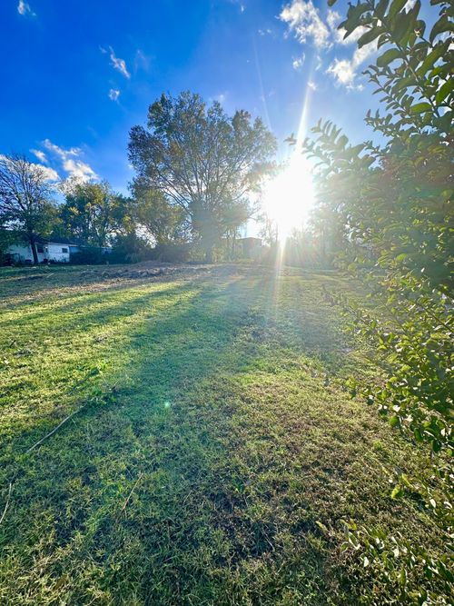 825 21st Ave N, Nashville, TN, 37208-3407 | Card Image