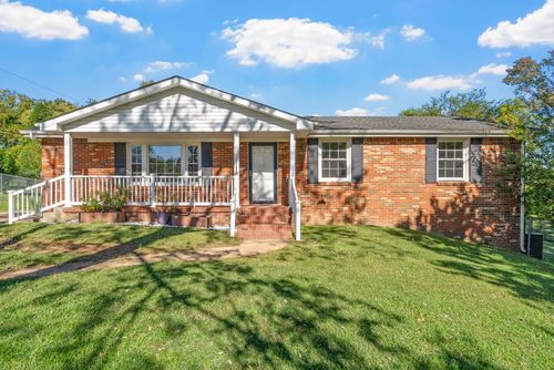 205 Hermitage Rd, Clarksville, TN, 37042-5111 | Card Image