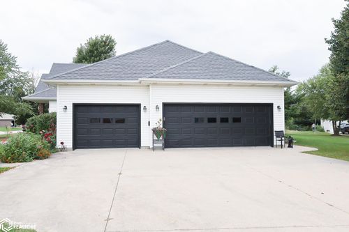1101 Kamen Dr, Webster City, IA, 50595-3500 | Card Image