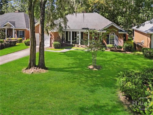 8 Laurel Oak Ct, Savannah, GA, 31405-1004 | Card Image