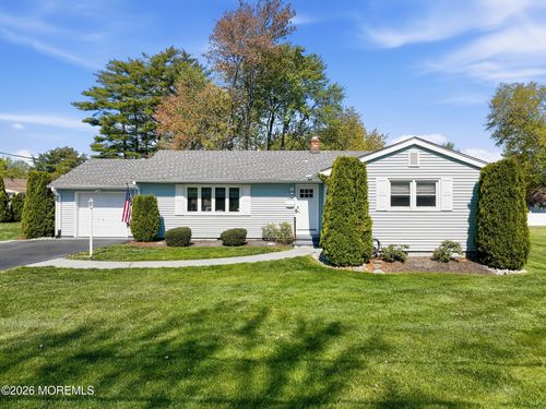 450 Church St, Belford, NJ, 07718-1008 | Card Image