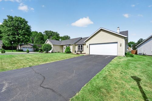 2021 Poppy Court, Mishawaka, IN, 46544-6759 | Card Image