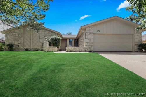 7510 S 82nd East Ave, Tulsa, OK, 74133-2923 | Card Image
