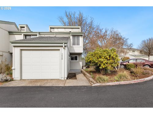 3828 Auburn Rd Ne, Salem, OR, 97301-4764 | Card Image