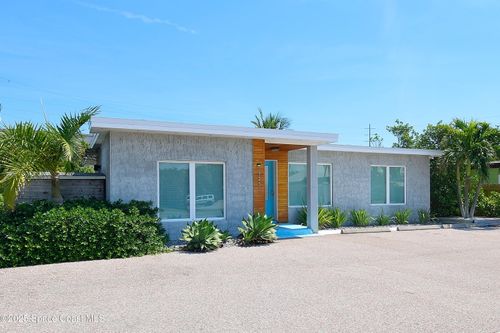 325 N Orlando Ave, Cocoa Beach, FL, 32931-2918 | Card Image