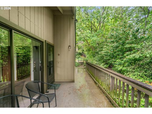 b-7740 Sw Barnes Rd, Portland, OR, 97225 | Card Image