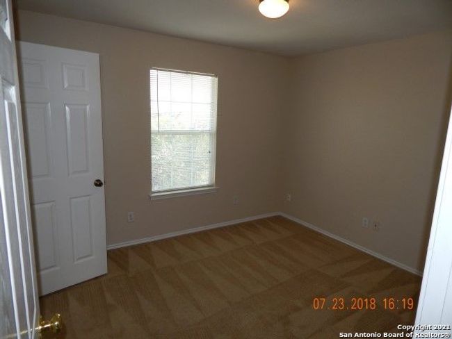7127 Comet Mnr, House other with 3 bedrooms, 3 bathrooms and null parking in San Antonio TX | Image 12