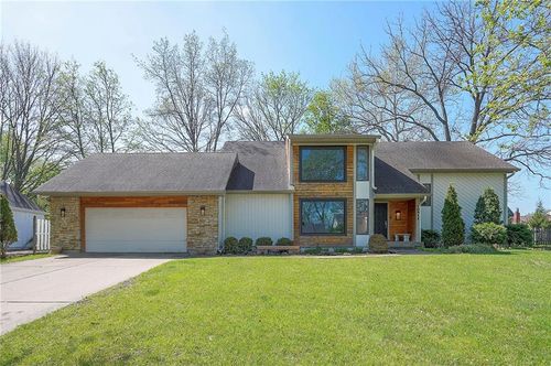 10911 W 120th Ter, Overland Park, KS, 66213-2011 | Card Image