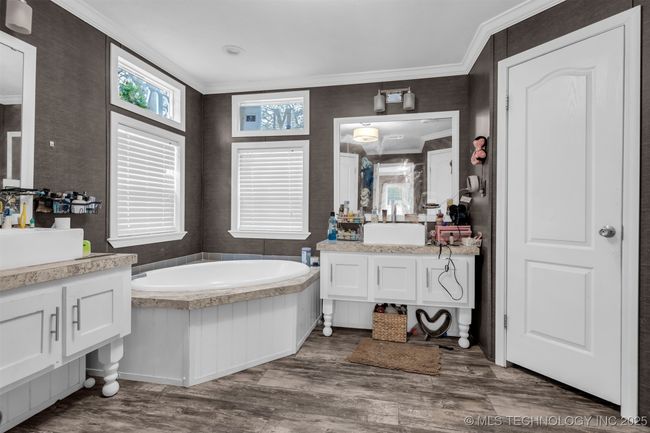 3003 Red Cedar Rd, House other with 7 bedrooms, 4 bathrooms and null parking in Ardmore OK | Image 15