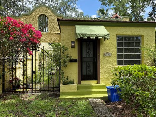 1209 Aguila Ave, Coral Gables, FL, 33134-2301 | Card Image