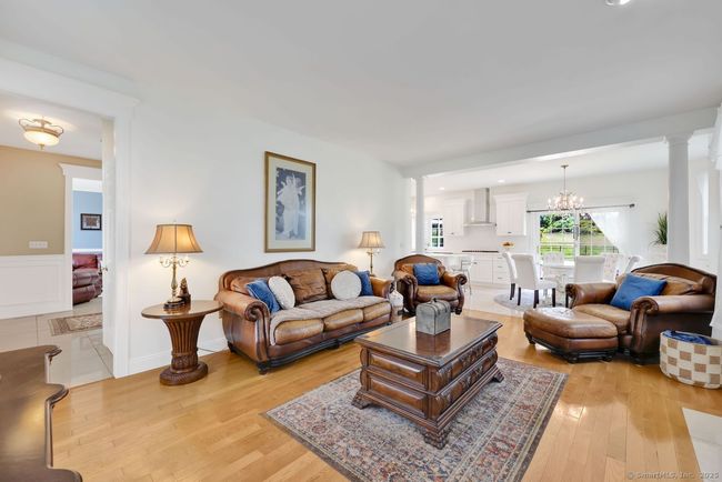 197 Shadow Pond Ln, House other with 4 bedrooms, 4 bathrooms and 6 parking in Suffield CT | Image 14