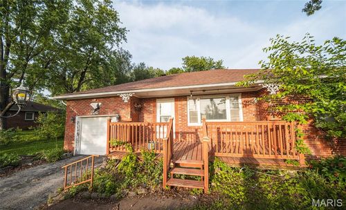 300 N Alvarado Ave, Belle, MO, 65013-3453 | Card Image