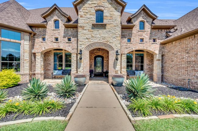 Gorgeous entrance into your dream home | Image 8