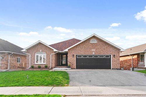 1692 Glenforest Blvd, Peterborough, ON, K9K2L5 | Card Image