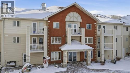 234-56 Carroll Cres, Red Deer, AB, T4P3Y3 | Card Image